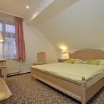 Ξενοδοχείο Ryck-hotel Garni Γκράιφσβαλντ