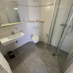 Ryck-hotel Garni Ξενοδοχείο *