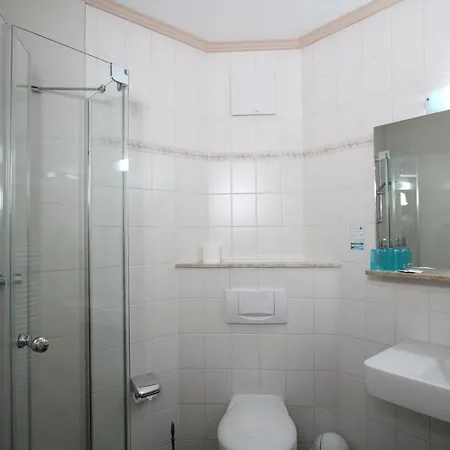 Ryck-hotel Garni Hotel *